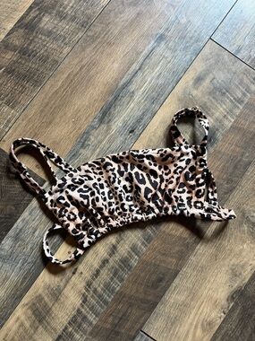 Kendall & Kylie Swim Top - Pink and Black